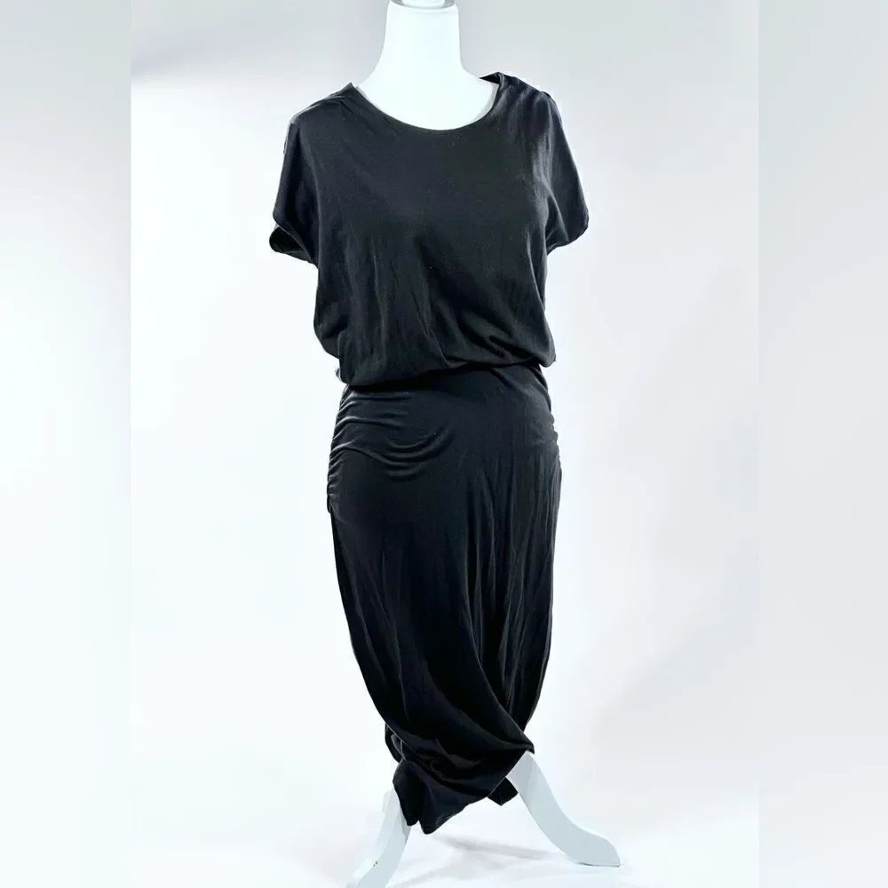 Athleta cinch black stretch drop waist mid length dress M